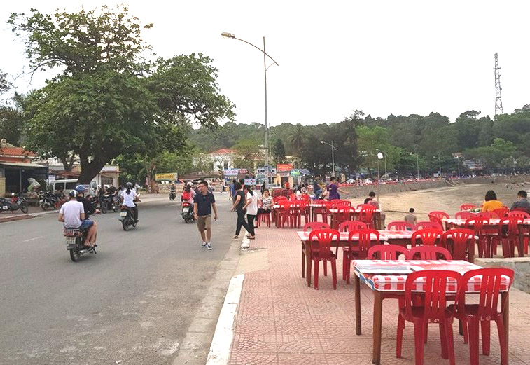 Thông tin từ đường dây nóng